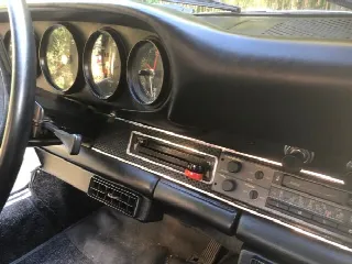 Foto 12 di 14: PORSCHE 911(1963-1973) 911e 