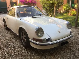 Foto 2 di 14: PORSCHE 911(1963-1973) 911e 