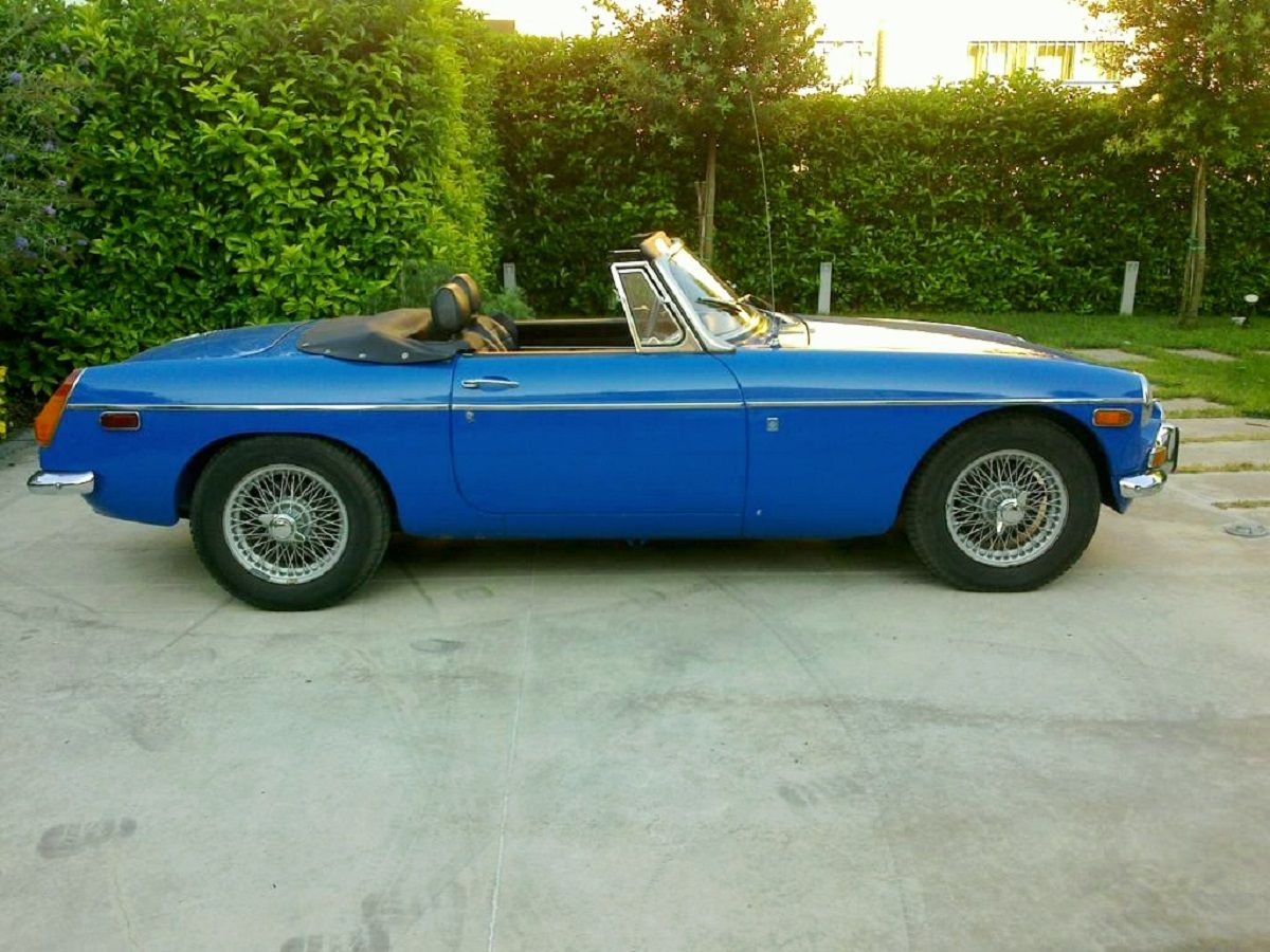 MG B spider  