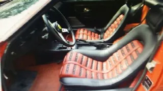 Foto 3 di 4: FERRARI 365(1969-1976) GT/4 Daytona 