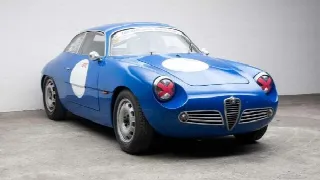 Foto 3 di 12: ALFA ROMEO SZ 