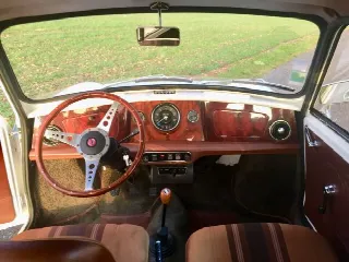 Foto 3 di 3: MINI CLASSIC (1959-2001) Morris 1275  