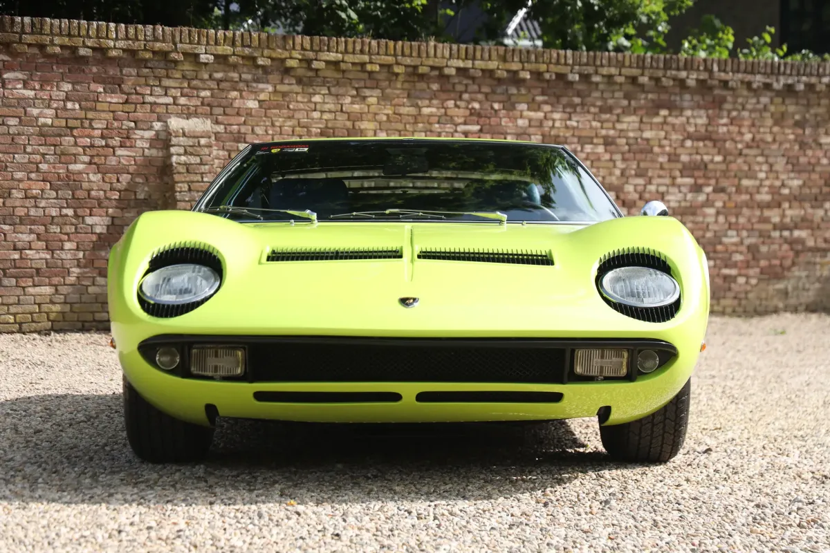 Lamborghini Miura P400 S appartenuta al critico cinematografico e regista italiano Renzo Renzi