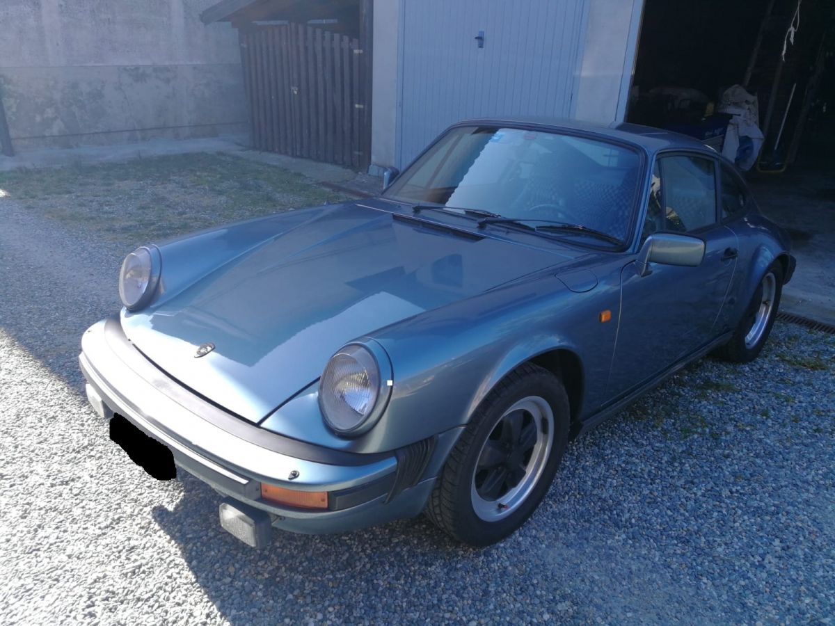 PORSCHE 911 SC 