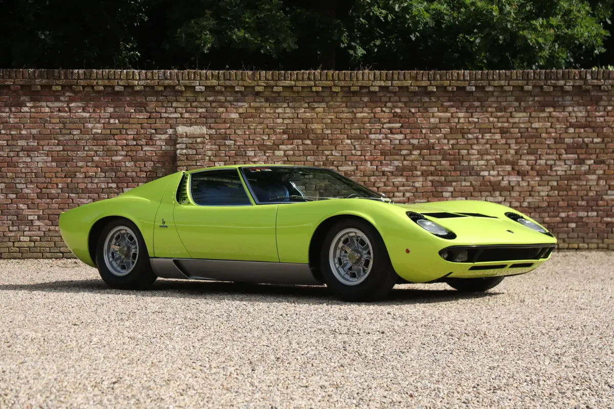 Lamborghini Miura P400 S appartenuta al critico cinematografico e regista italiano Renzo Renzi