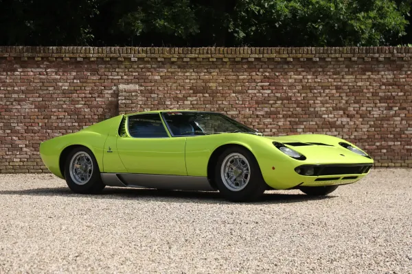 Lamborghini Miura P400 S appartenuta al critico cinematografico e regista italiano Renzo Renzi