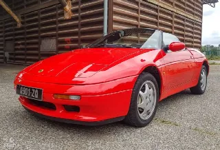 Foto 2 di 3: LOTUS Elan M100 Turbo