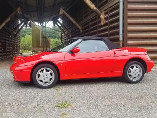 Foto 1 di 3: LOTUS Elan M100 Turbo