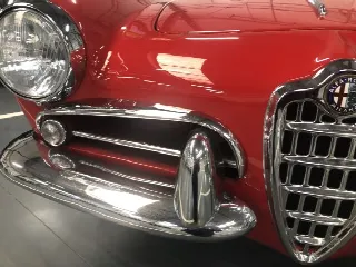 Foto 6 di 16: ALFA ROMEO Giulietta 750d 