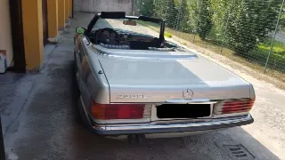 Foto 2 di 3: MERCEDES-BENZ SL(1971-1989) 350  