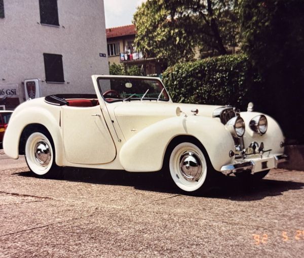 TRIUMPH Roadster 2000 