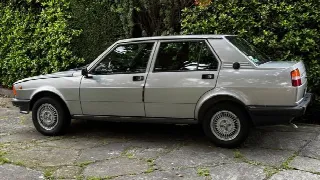 Foto 6 di 15: ALFA ROMEO Giulietta 1.6 1ª serie 116.50 ASI ORO