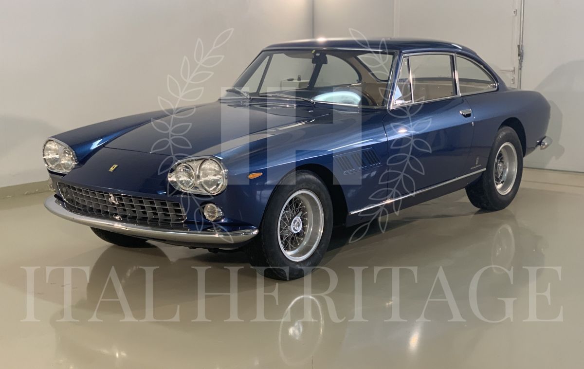 FERRARI 330(1964-1967) 2+2    