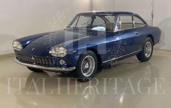 FERRARI 330(1964-1967) 2+2    