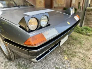 Foto 2 di 19: FERRARI 400(1976-1985) i 