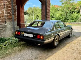 Foto 3 di 19: FERRARI 400(1976-1985) i 
