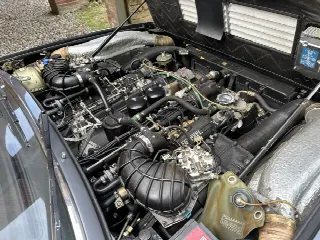 Foto 17 di 19: FERRARI 400(1976-1985) i 