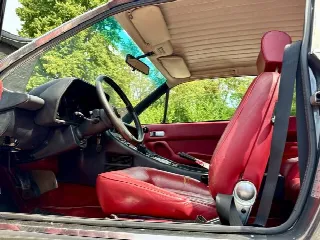 Foto 13 di 19: FERRARI 400(1976-1985) i 