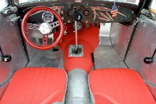 Foto 3 di 6: AAR Eagle rat rod