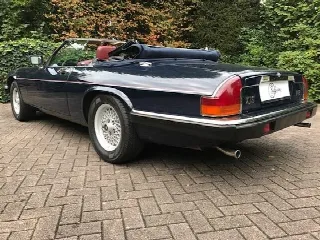 Foto 3 di 7: JAGUAR XJS(1975-1996) Xjs