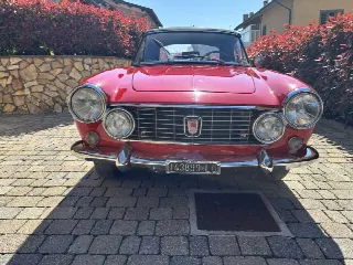 Foto 30 di 54: FIAT 1600S Osca   
