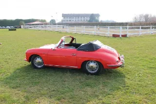 Foto 6 di 17: PORSCHE 356 C T6 Cabrio 
