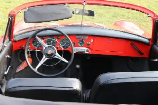 Foto 8 di 17: PORSCHE 356 C T6 Cabrio 