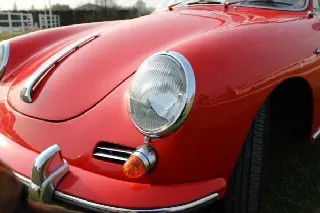 Foto 10 di 17: PORSCHE 356 C T6 Cabrio 