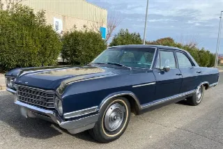 Foto 2 di 10: BUICK Riviera LeSabre    