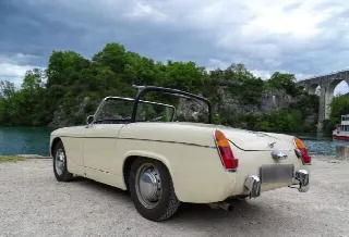 Foto 2 di 6: MG Midget 1500    