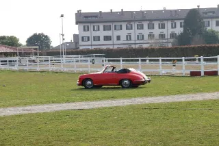 Foto 16 di 17: PORSCHE 356 C T6 Cabrio 