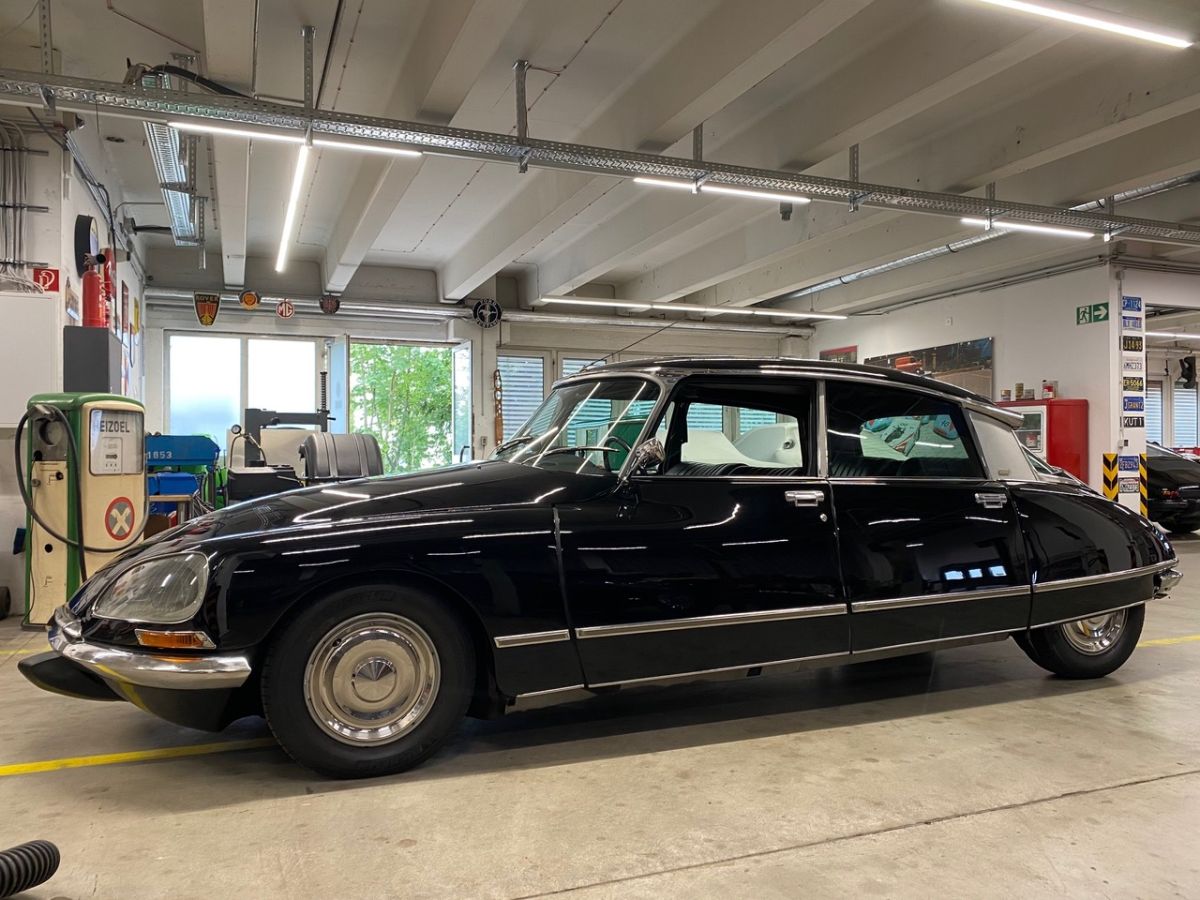 CITROEN DS  23 Pallas IE 