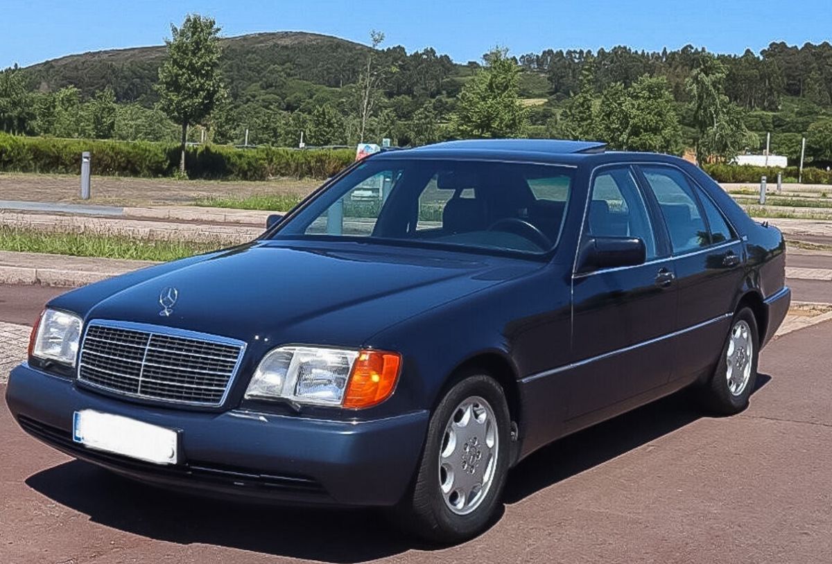 MERCEDES-BENZ SE 600 