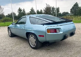 Foto 3 di 7: PORSCHE 928 
