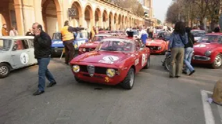 Foto 2 di 4: ALFA ROMEO GT GT SPRINT VELOCE 1600 PEDALINA BASSA 