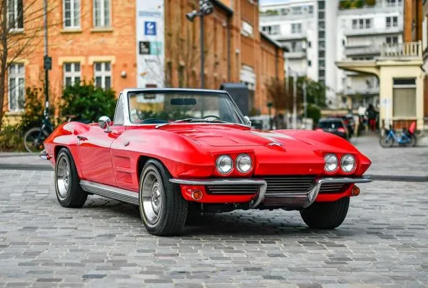 CHEVROLET Corvette C2