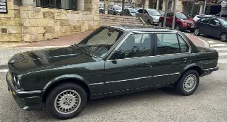 Foto 2 di 6: BMW 3 Series (1990-1998)  320i E30
