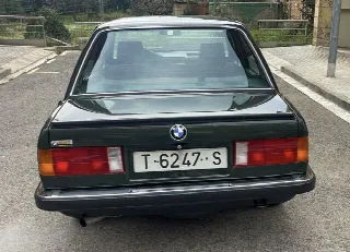 Foto 4 di 6: BMW 3 Series (1990-1998)  320i E30
