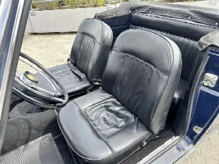 Foto 4 di 7: PEUGEOT 404 Cabriolet 