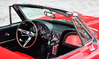 Foto 3 di 7: CHEVROLET Corvette C2  