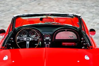 Foto 4 di 7: CHEVROLET Corvette C2  