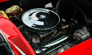 Foto 6 di 7: CHEVROLET Corvette C2  