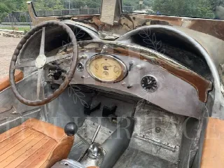Foto 17 di 18: LANCIA Lambda Siluro  