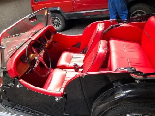 Foto 3 di 4: MORGAN 4/4  