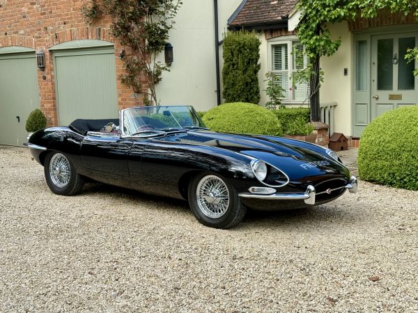 JAGUAR E-Type SI (1961-1968) Convertible 