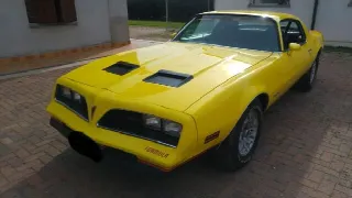 Foto 2 di 4: PONTIAC Firebird Formula 