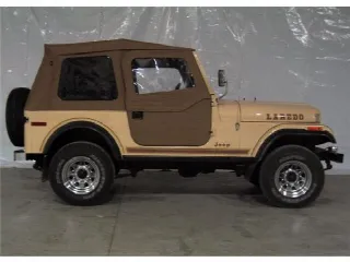 Foto 1 di 3: JEEP CJ 7 Laredo 
