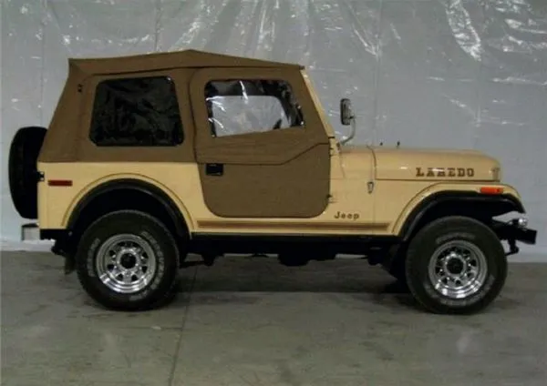 JEEP CJ 7 Laredo