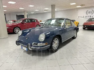 Foto 1 di 20: PORSCHE 911 2.0 