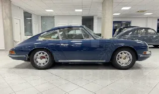 Foto 2 di 20: PORSCHE 911 2.0 